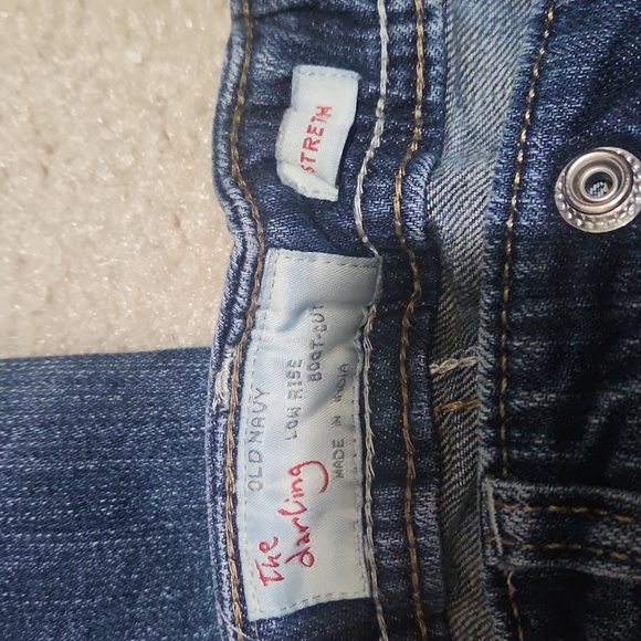 Old Navy Jeans - Picture 3 of 4